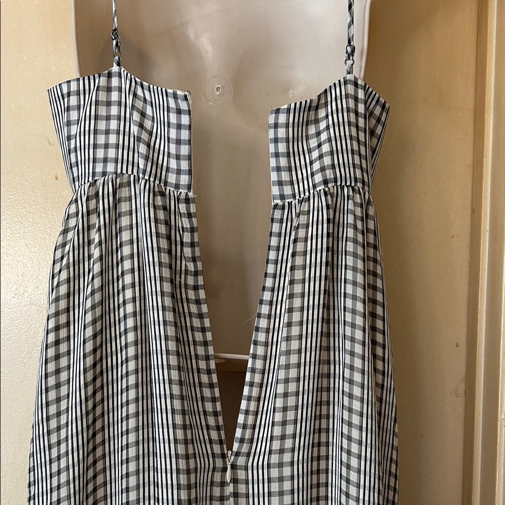 Calvin Klein Black and White Plaid Maxi Dress size 0 - Picture 9 of 11